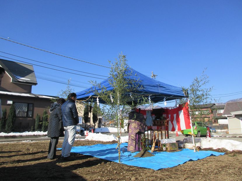 「お施主様ゴト」河口湖町船津で地鎮祭おこないました