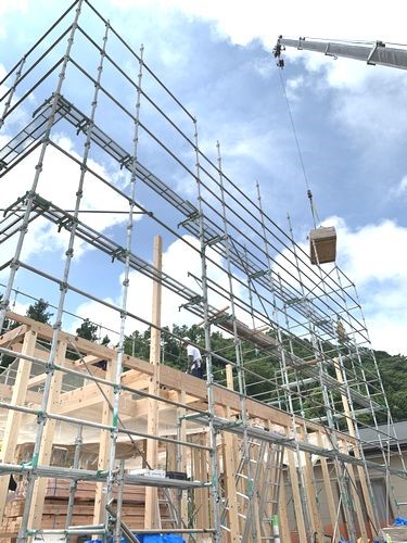 【お施主様ゴト】先日、都留市で棟上を行いました！