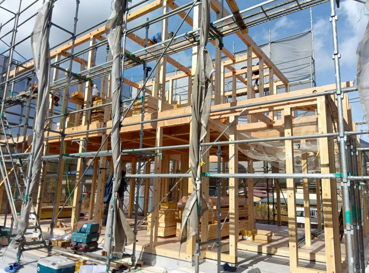 【お施主様ゴト】本日、富士吉田市で棟上をおこないました！