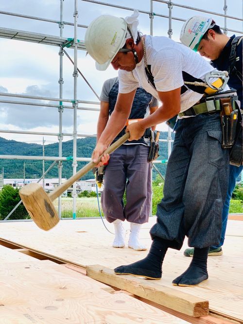 【お施主様ゴト】先日、山中湖村で棟上を行いました！